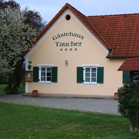 Quarto em Acomodações Particulares Gastehaus Taucher