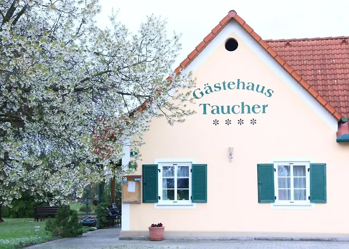 Gastehaus Taucher בית אירוח