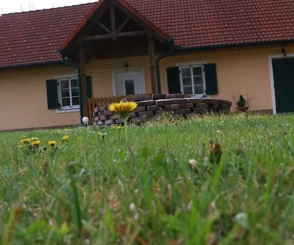 Gastehaus Taucher منزل للإقامة باد بلوماو