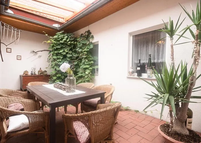 منزل للإقامة Gastehaus Taucher *